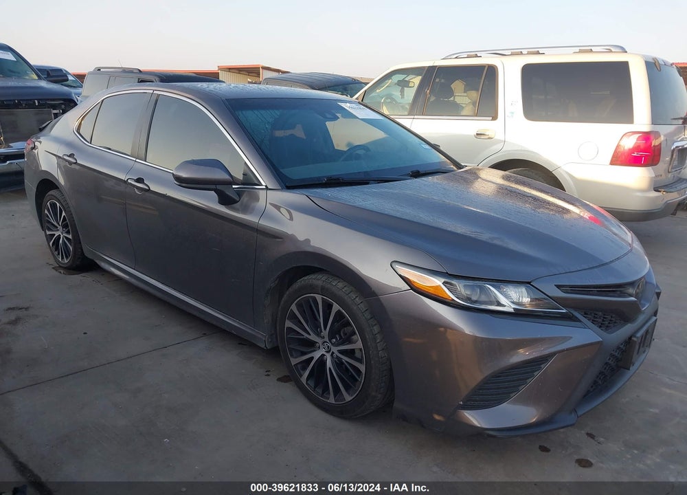 2020 TOYOTA CAMRY SE VIN: 4T1G11AK5LU942927