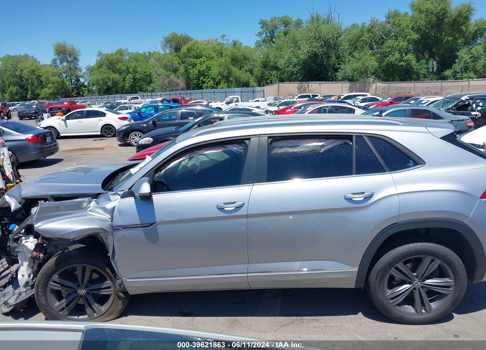 2021 VOLKSWAGEN ATLAS CROSS SPORT 3.6L V6 SE W/TECHNOLOGY R-LINE VIN: 1V2NE2CA9MC200806