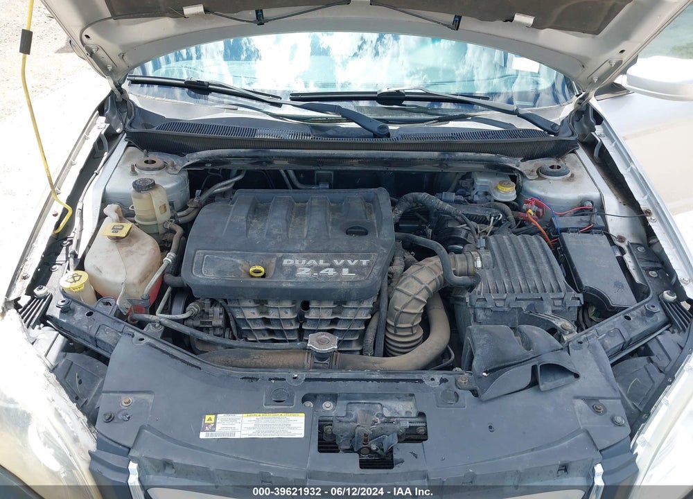 2012 CHRYSLER 200 TOURING VIN: 1C3CCBBB0CN100982