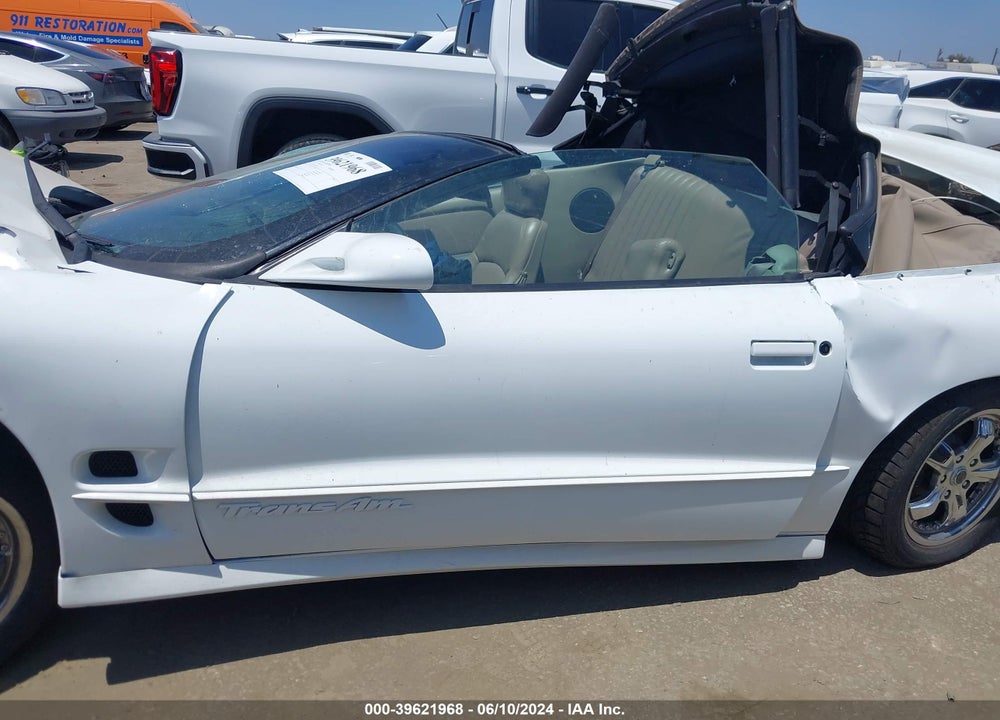 1999 PONTIAC FIREBIRD TRANS AM VIN: 2G2FV32G1X2233406