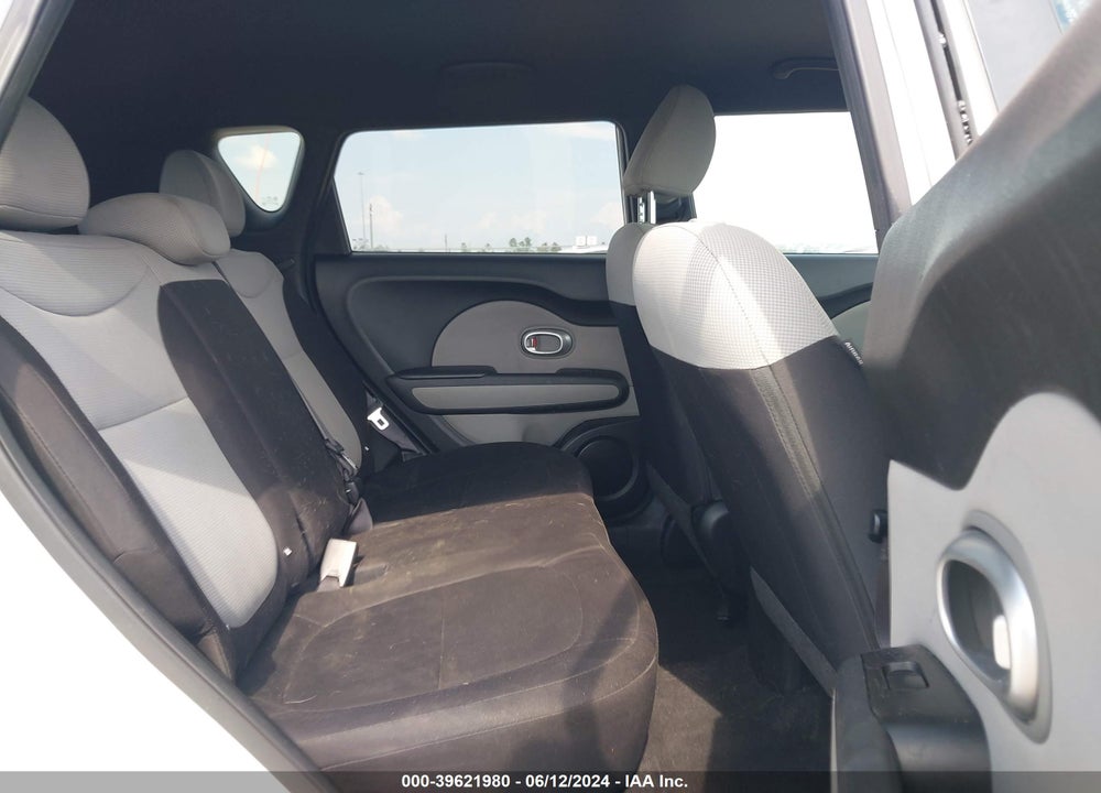 2015 KIA SOUL VIN: KNDJN2A25F7164362