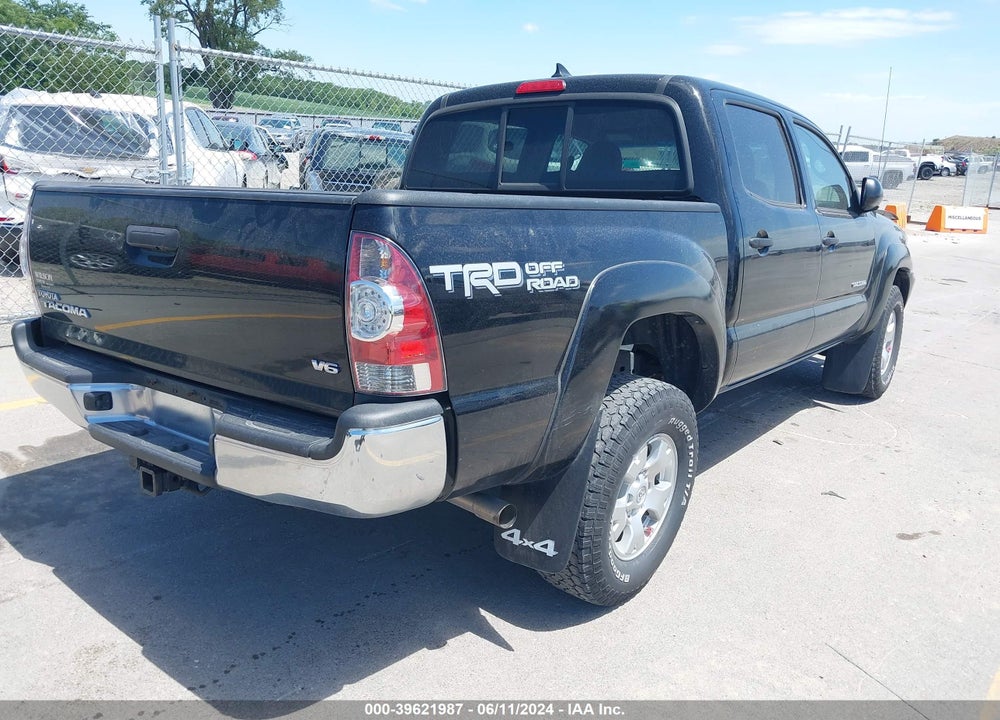 2015 TOYOTA TACOMA BASE V6 VIN: 3TMLU4EN4FM177007