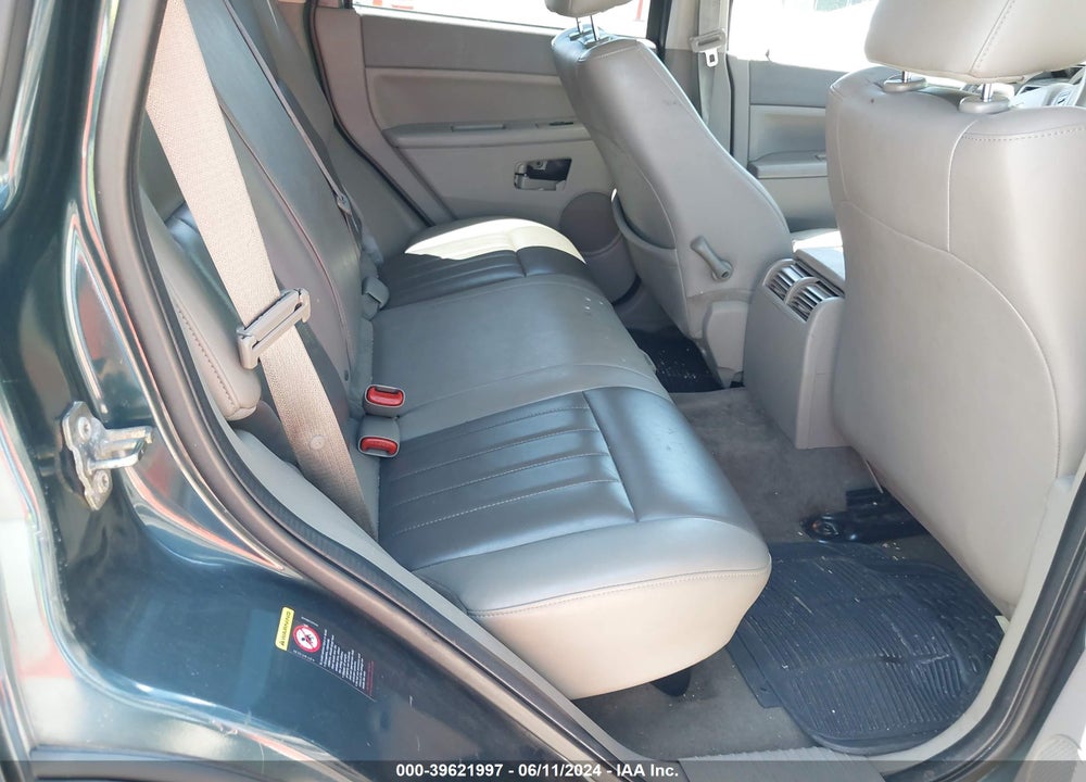2005 JEEP GRAND CHEROKEE LAREDO VIN: 1J8GR48K85C666040