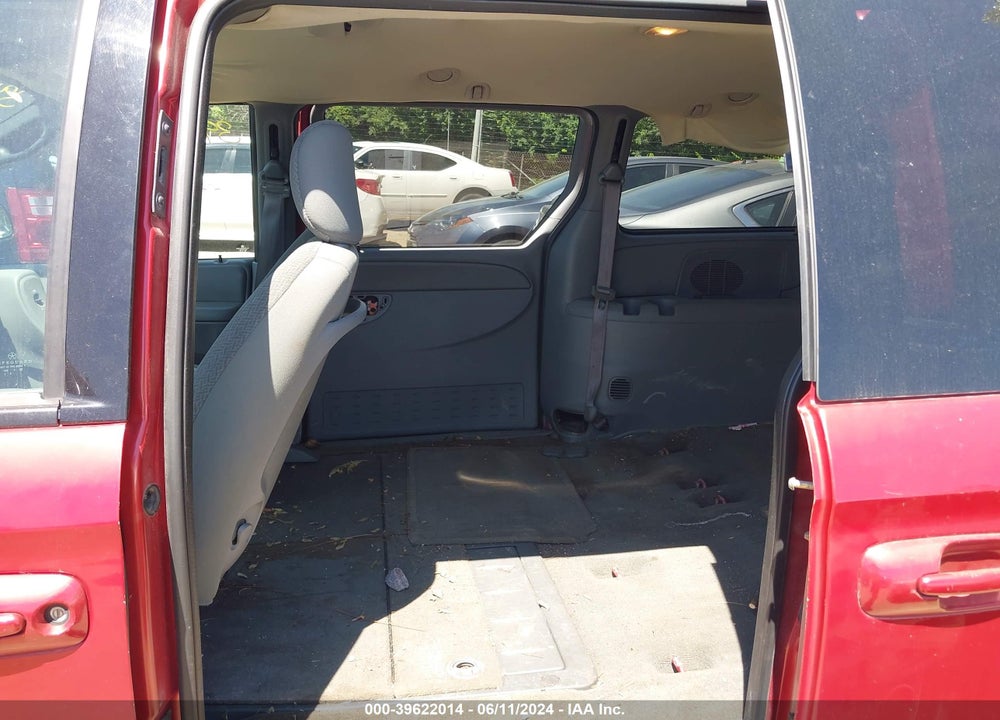 2005 DODGE GRAND CARAVAN SE VIN: 2D4GP24R55R184172
