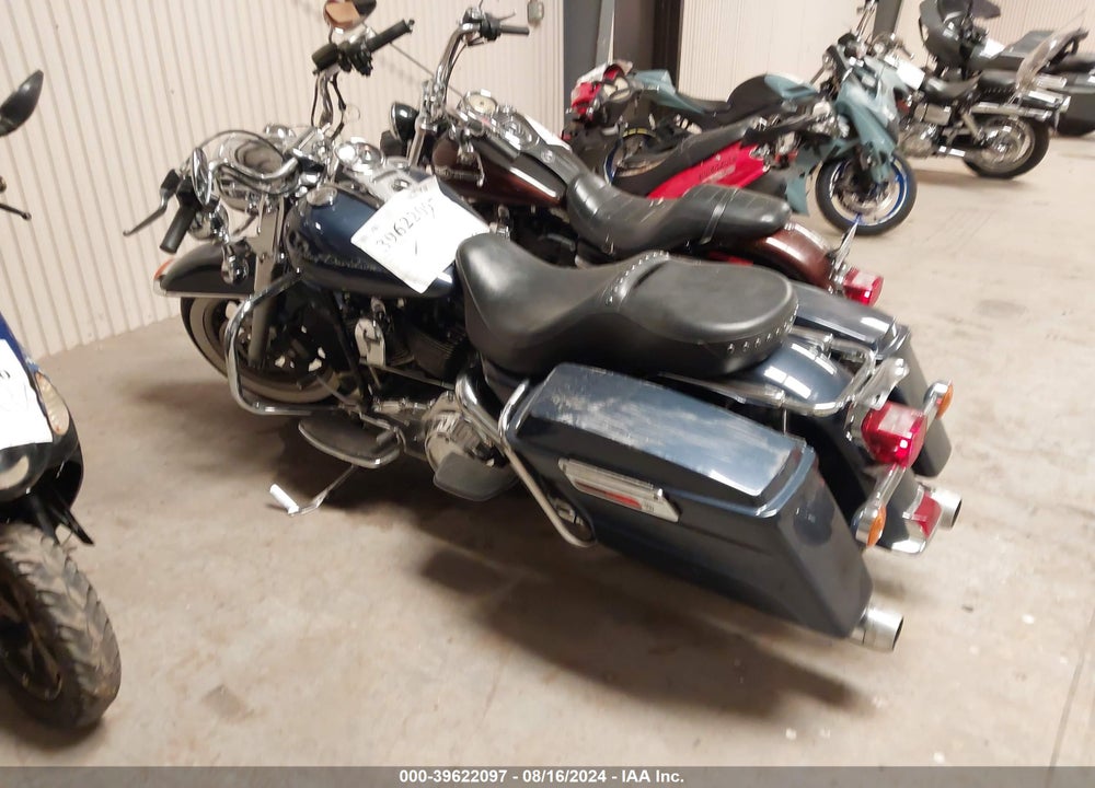 2008 HARLEY-DAVIDSON FLHR VIN: 1HD1FB4178Y698247