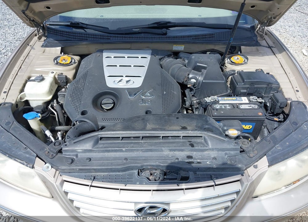 2008 HYUNDAI AZERA LIMITED VIN: KMHFC46F08A301552