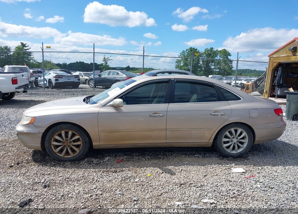 2008 HYUNDAI AZERA LIMITED VIN: KMHFC46F08A301552