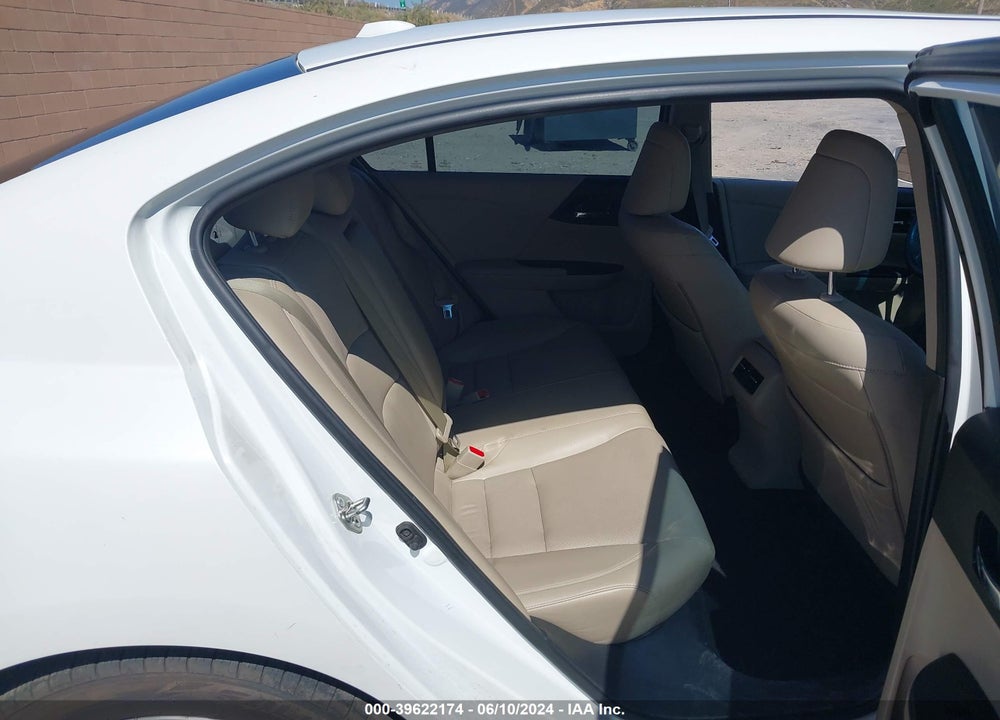 2017 HONDA ACCORD EX-L VIN: 1HGCR2F8XHA241843