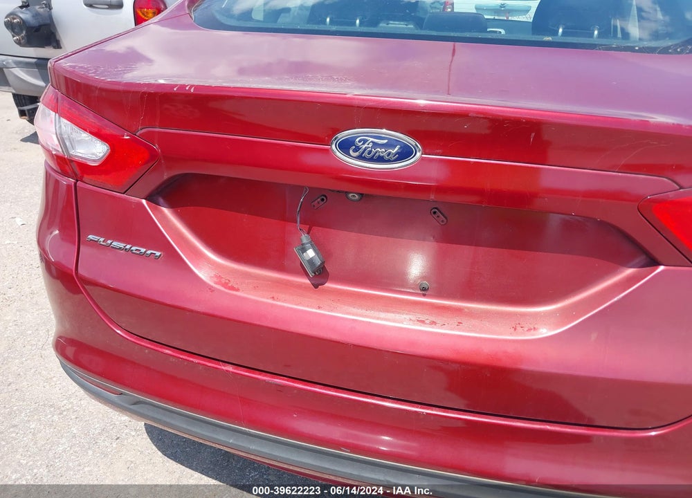 2015 FORD FUSION SE VIN: 1FA6P0H71F5121841