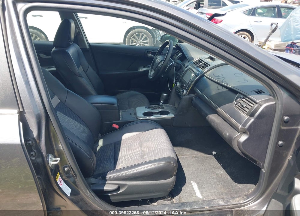 2014 TOYOTA CAMRY SE VIN: 4T1BF1FK3EU339661