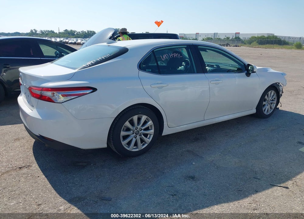 2020 TOYOTA CAMRY LE VIN: 4T1C11AK3LU928510
