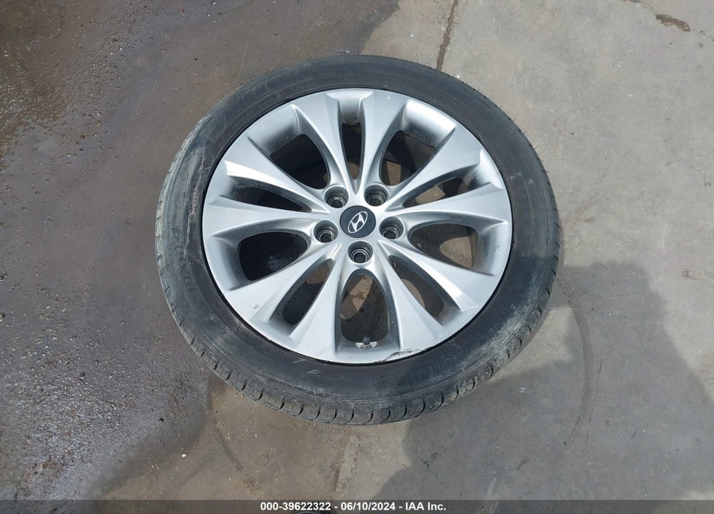 2012 HYUNDAI AZERA VIN: KMHFG4JG7CA167698