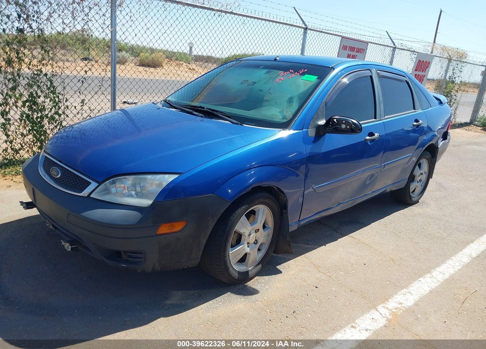 2005 FORD FOCUS ZX4 VIN: 1FAFP34N55W310281