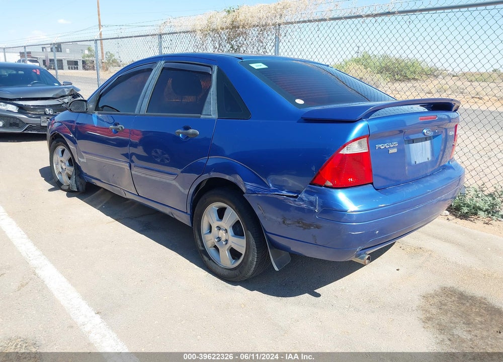 2005 FORD FOCUS ZX4 VIN: 1FAFP34N55W310281
