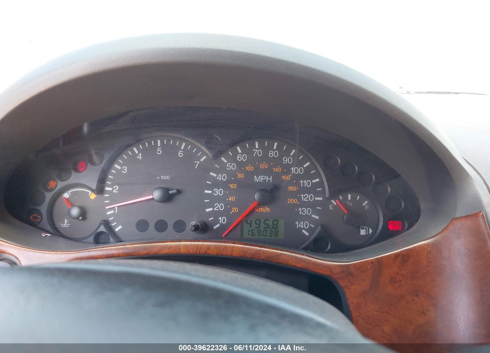2005 FORD FOCUS ZX4 VIN: 1FAFP34N55W310281
