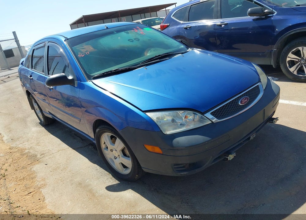 2005 FORD FOCUS ZX4 VIN: 1FAFP34N55W310281