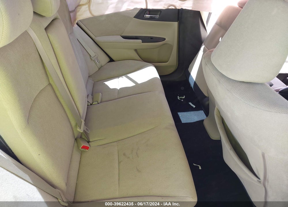 2013 HONDA ACCORD LX VIN: 1HGCR2F32DA070357