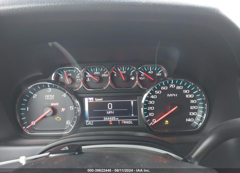2017 CHEVROLET SUBURBAN LT VIN: 1GNSCHKCXHR167597