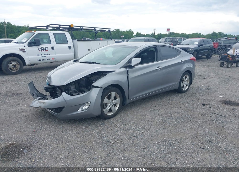 2013 HYUNDAI ELANTRA GLS VIN: KMHDH4AE2DU971670