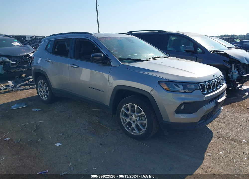 2023 JEEP COMPASS LATITUDE LUX FWD VIN: 3C4NJDFN6PT519404