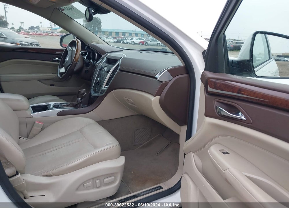 2011 CADILLAC SRX LUXURY COLLECTION VIN: 3GYFNAEY7BS524347