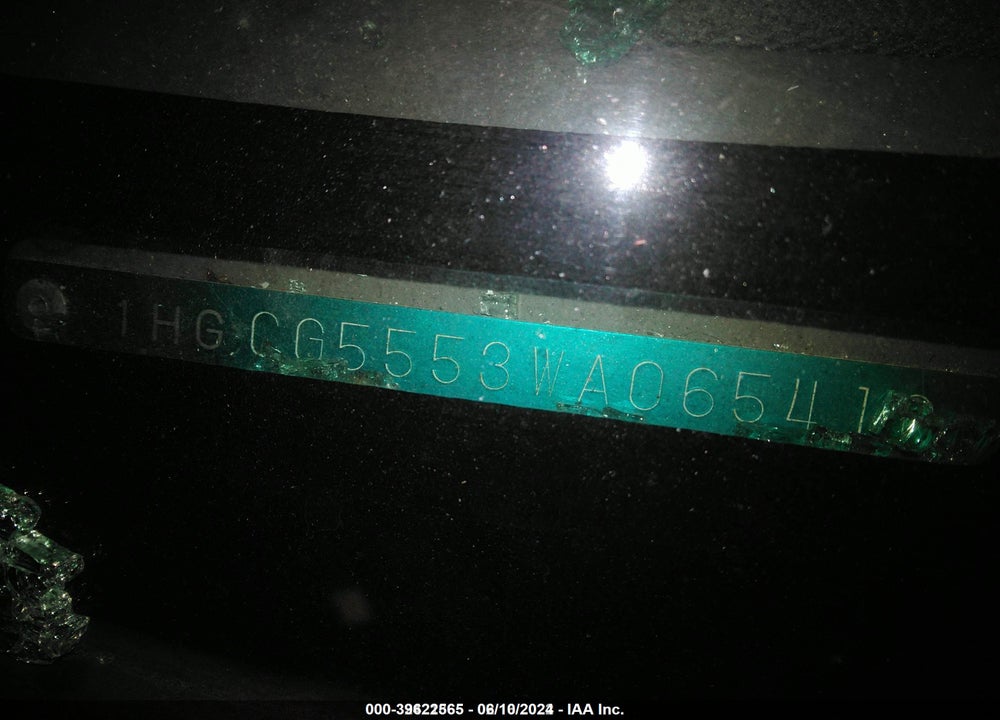 1998 HONDA ACCORD EX VIN: 1HGCG5553WA065410