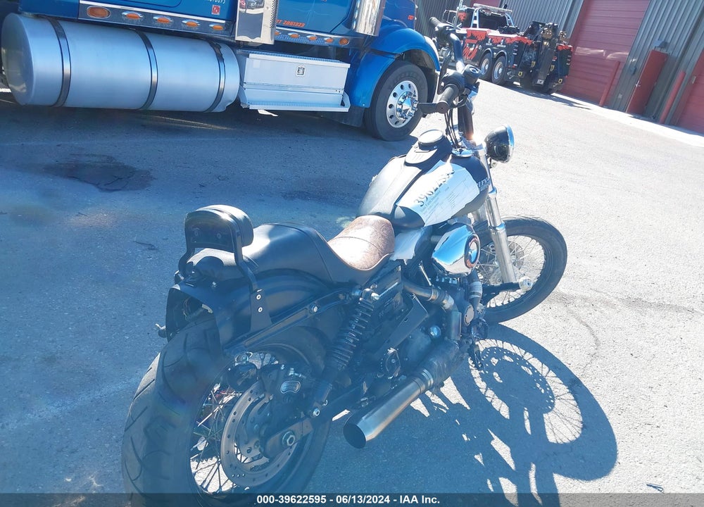 2010 HARLEY-DAVIDSON FXDB VIN: 1HD1GX413AC328264
