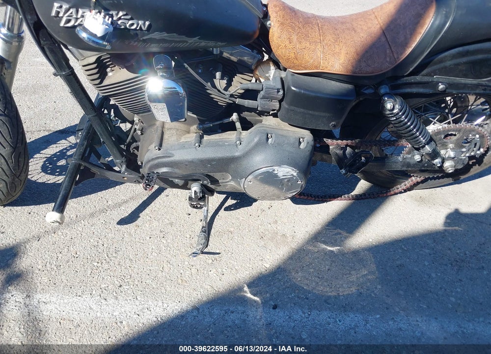 2010 HARLEY-DAVIDSON FXDB VIN: 1HD1GX413AC328264