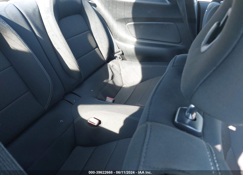 2016 FORD MUSTANG V6 VIN: 1FA6P8AM4G5306014