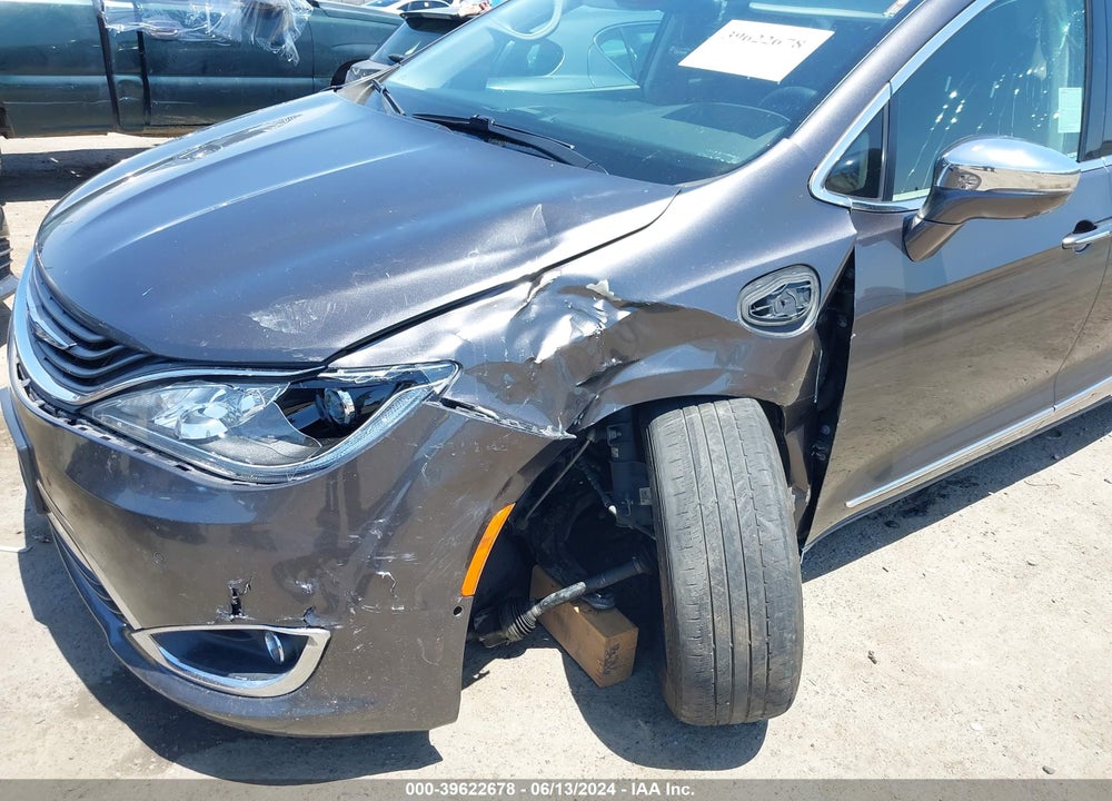 2018 CHRYSLER PACIFICA HYBRID LIMITED VIN: 2C4RC1N76JR213701