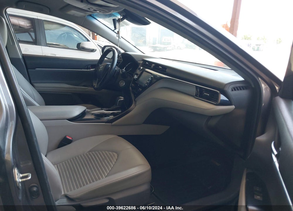 2020 TOYOTA CAMRY SE VIN: 4T1G11AK2LU355374