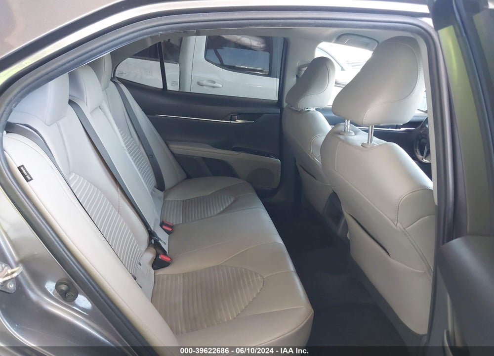 2020 TOYOTA CAMRY SE VIN: 4T1G11AK2LU355374