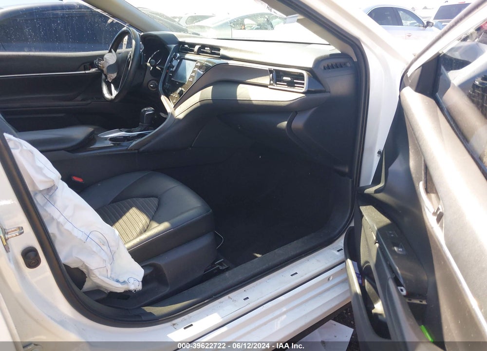 2020 TOYOTA CAMRY SE VIN: 4T1G11AK4LU884602