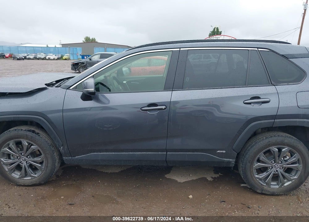 2022 TOYOTA RAV4 HYBRID XLE PREMIUM VIN: JTMB6RFV5ND072780