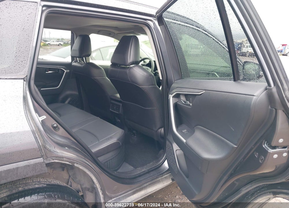 2022 TOYOTA RAV4 HYBRID XLE PREMIUM VIN: JTMB6RFV5ND072780