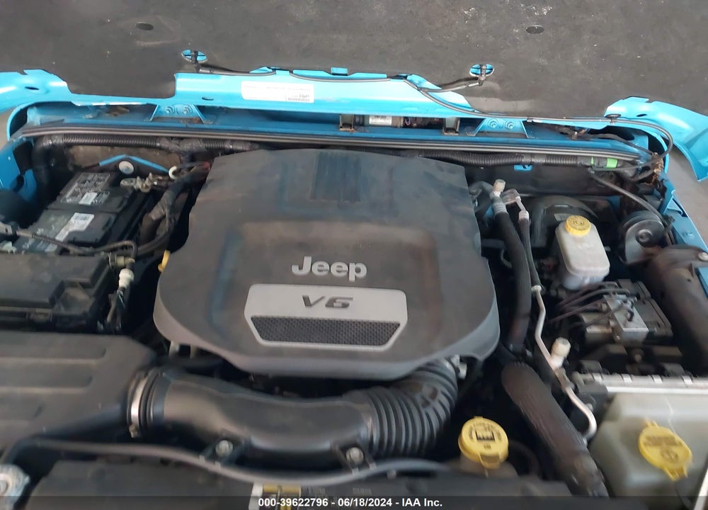 2017 JEEP WRANGLER UNLIMITED SAHARA 4X4 VIN: 1C4BJWEGXHL734847