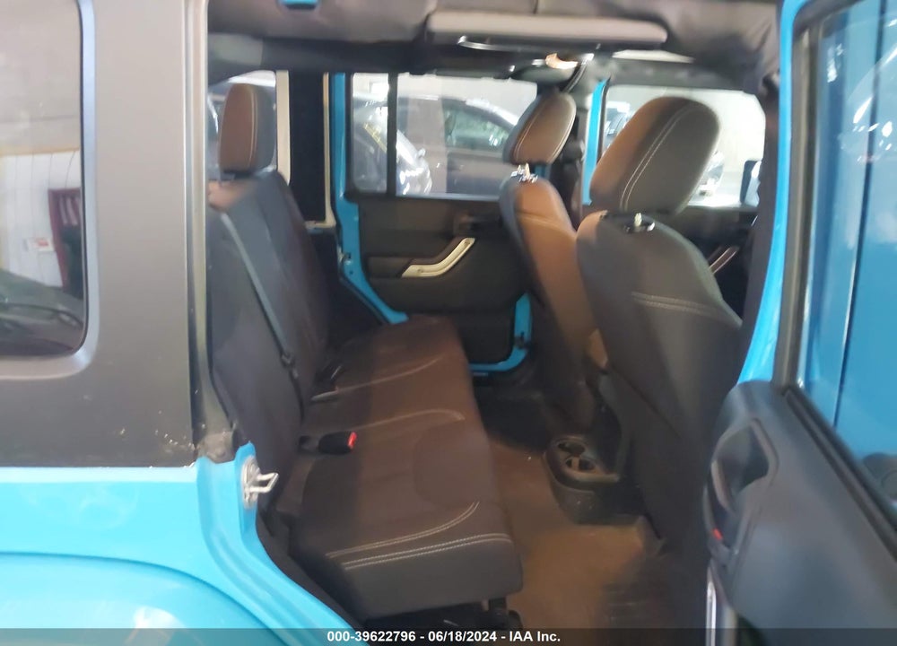 2017 JEEP WRANGLER UNLIMITED SAHARA 4X4 VIN: 1C4BJWEGXHL734847