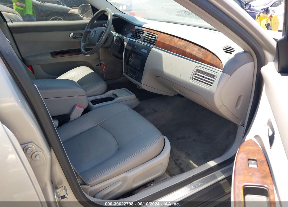 2008 BUICK LACROSSE CX VIN: 2G4WC582081152327