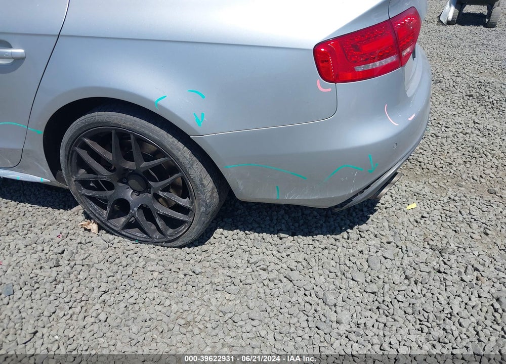 2012 AUDI S4 3.0 PREMIUM PLUS VIN: WAUKGAFL3CA001117