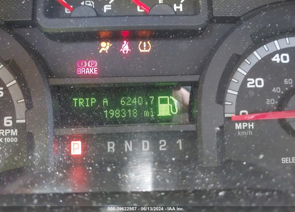 2010 FORD E-350 SUPER DUTY XL/XLT VIN: 1FBNE3BL4ADA02946