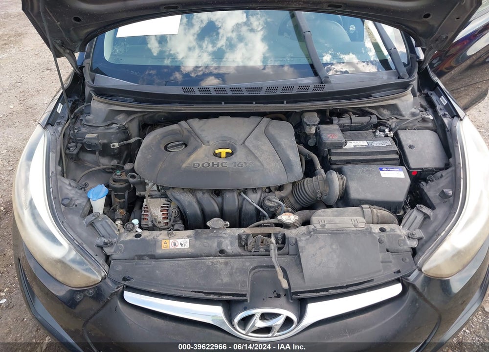 2014 HYUNDAI ELANTRA SE VIN: KMHDH4AE6EU134678