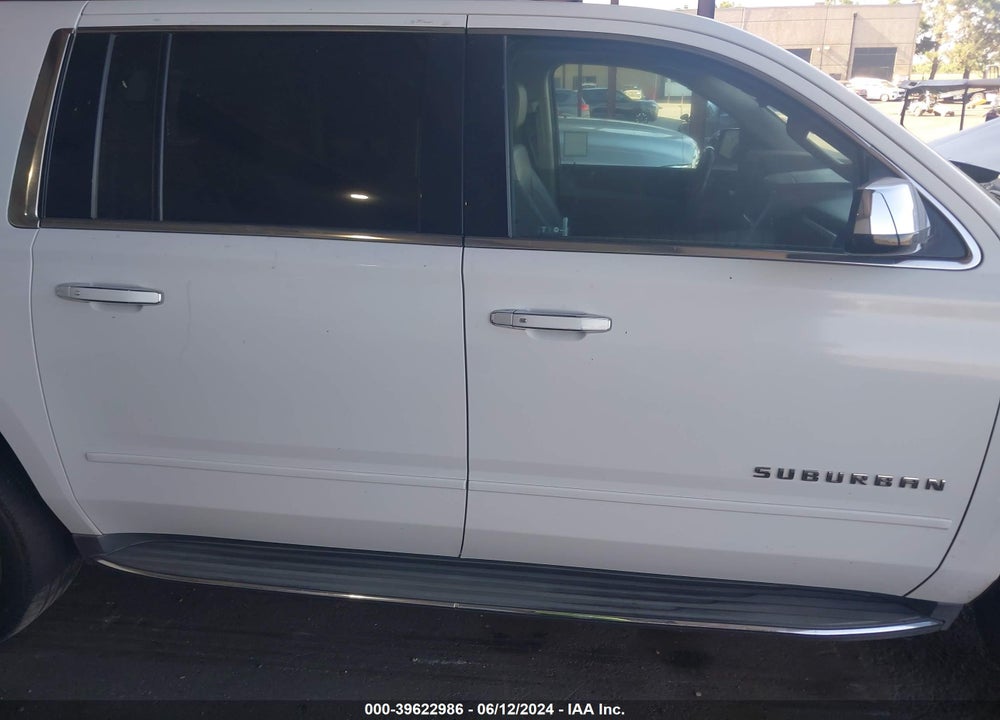 2018 CHEVROLET SUBURBAN PREMIER VIN: 1GNSKJKC5JR290546