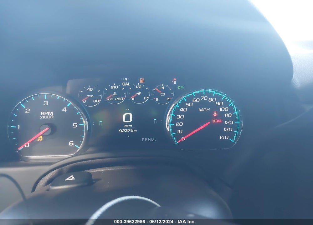 2018 CHEVROLET SUBURBAN PREMIER VIN: 1GNSKJKC5JR290546