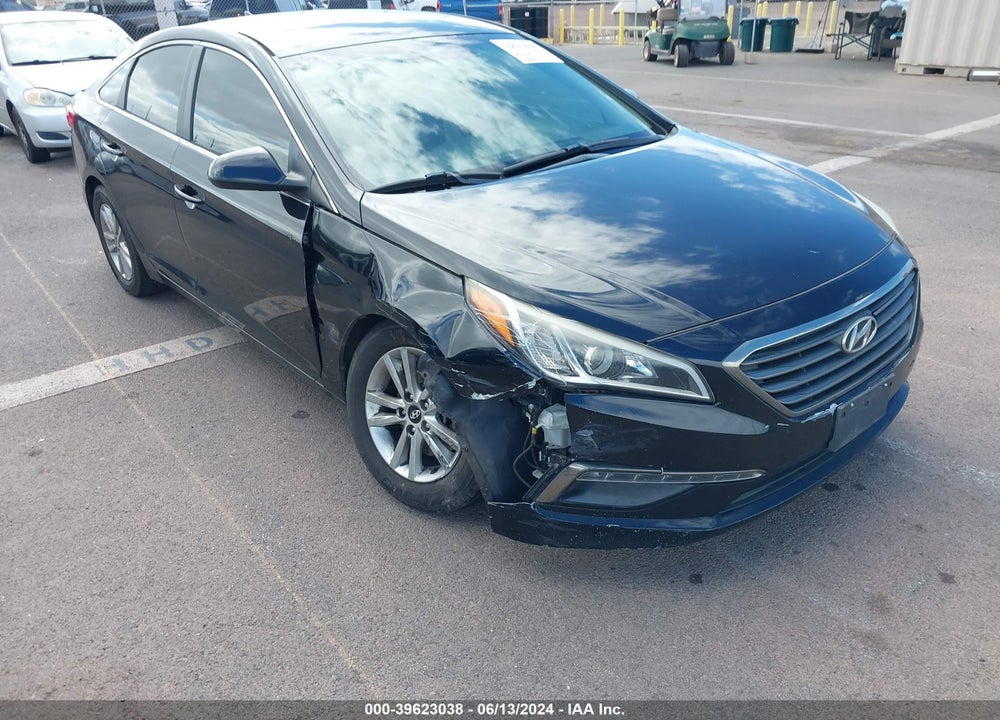 2015 HYUNDAI SONATA SE VIN: 5NPE24AF7FH120903