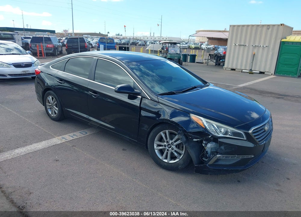 2015 HYUNDAI SONATA SE VIN: 5NPE24AF7FH120903