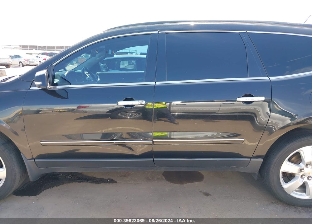 2017 CHEVROLET TRAVERSE PREMIER VIN: 1GNKVJKD4HJ211196