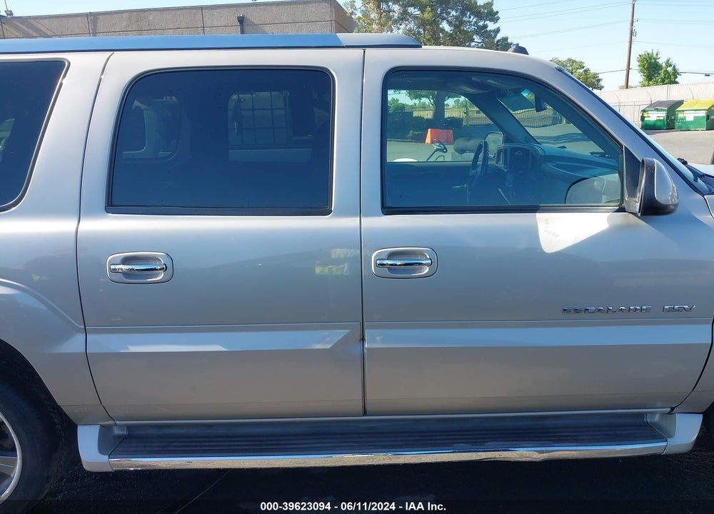 2004 CADILLAC ESCALADE ESV STANDARD VIN: 3GYFK66N74G187095