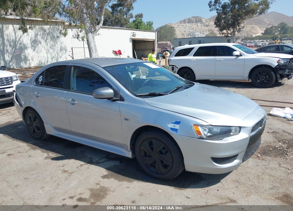 2015 MITSUBISHI LANCER ES VIN: JA32U2FU9FU004275