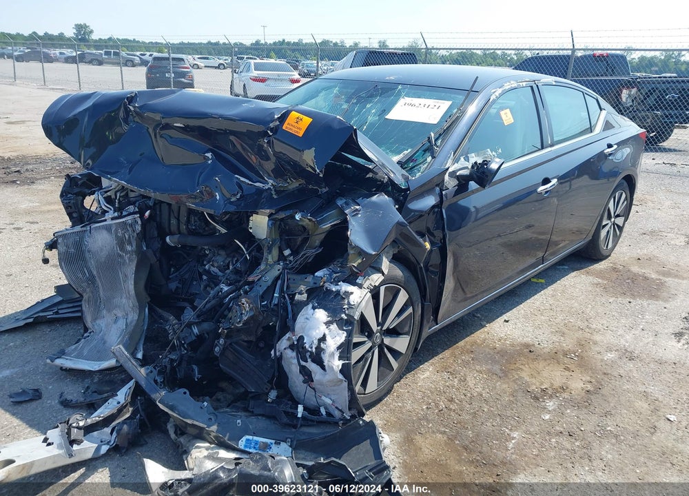 2021 NISSAN ALTIMA SV FWD VIN: 1N4BL4DV3MN317556