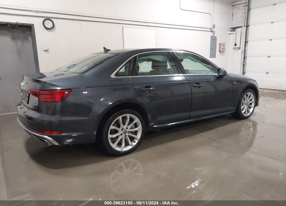 2019 AUDI A4 VIN: WAUENAF44KN014106